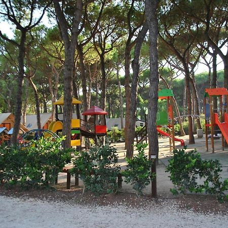 Albatross Mobile Homes On Camping Waikiki Lido di Jesolo Exterior photo