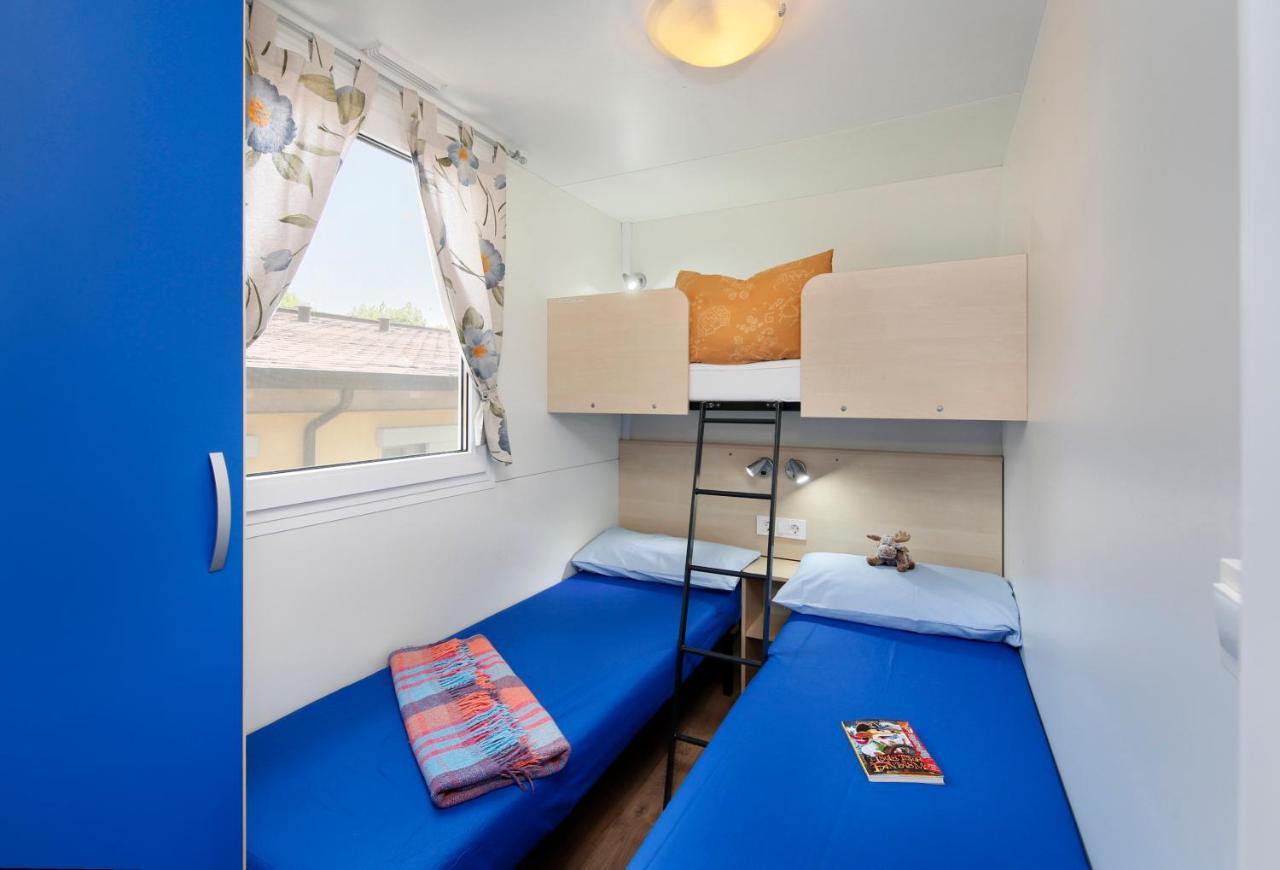 Albatross Mobile Homes On Camping Waikiki Lido di Jesolo Exterior photo